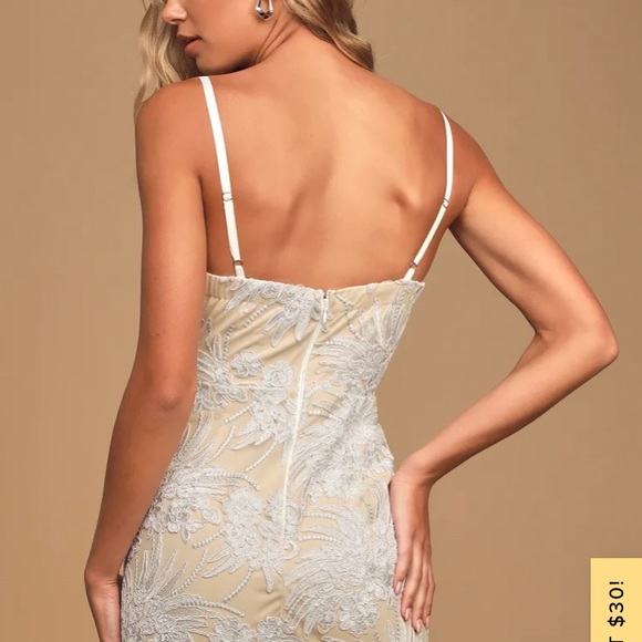 New with tags. Lulu dress size Small. - Picture 7 of 9